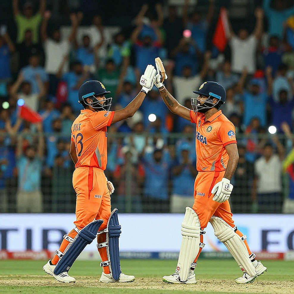 খালি ইনপুট, ভরা কল্পনা: ক্রিকেট বিশ্লেষণে যেখানে তথ্য শেষ আর গল্প শুরু হয়